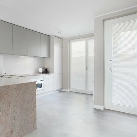 Apartament Przystanek Orlowo Апартаменты Гдыня